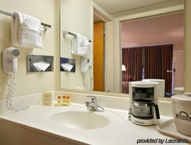 Days By Wyndham Motel 2*